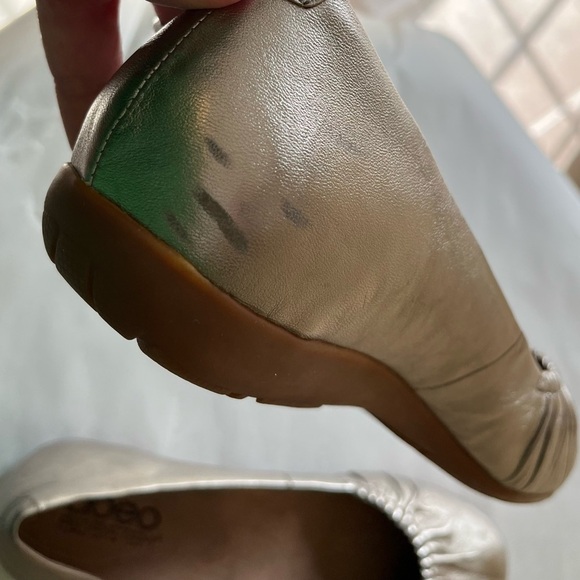 abeo Taylin Bio System Mettalic Gold Ballet Flat Comfort Shoe Womens Sz 8.5N EUC - Picture 10 of 13